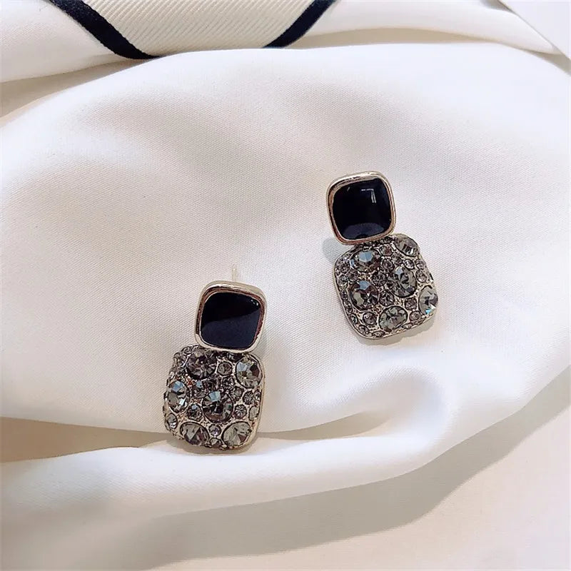 S925 Silver Needle Green Crystal Female Niche Design Earrings New Fashion Temperament Rhinestone Geometric Earrings Jewelry