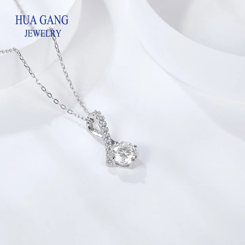 High Quality 925 Silver Plated Pendant Design Jewelry 1CT VVS1 Moissanite Diamond Necklace for Females